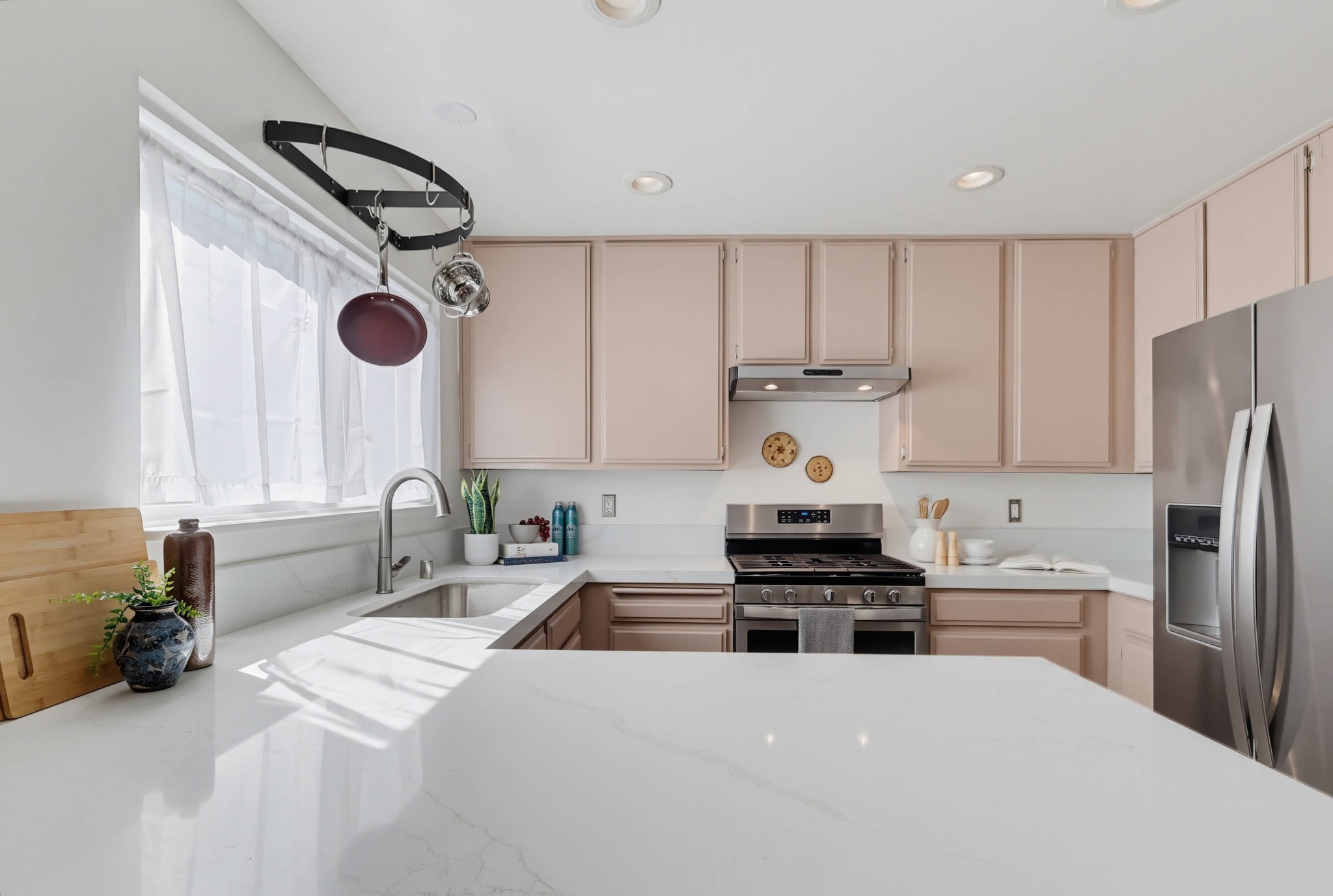 Virtual tour photo 27 of 54 for 11818 Courtleigh Dr Apt 104