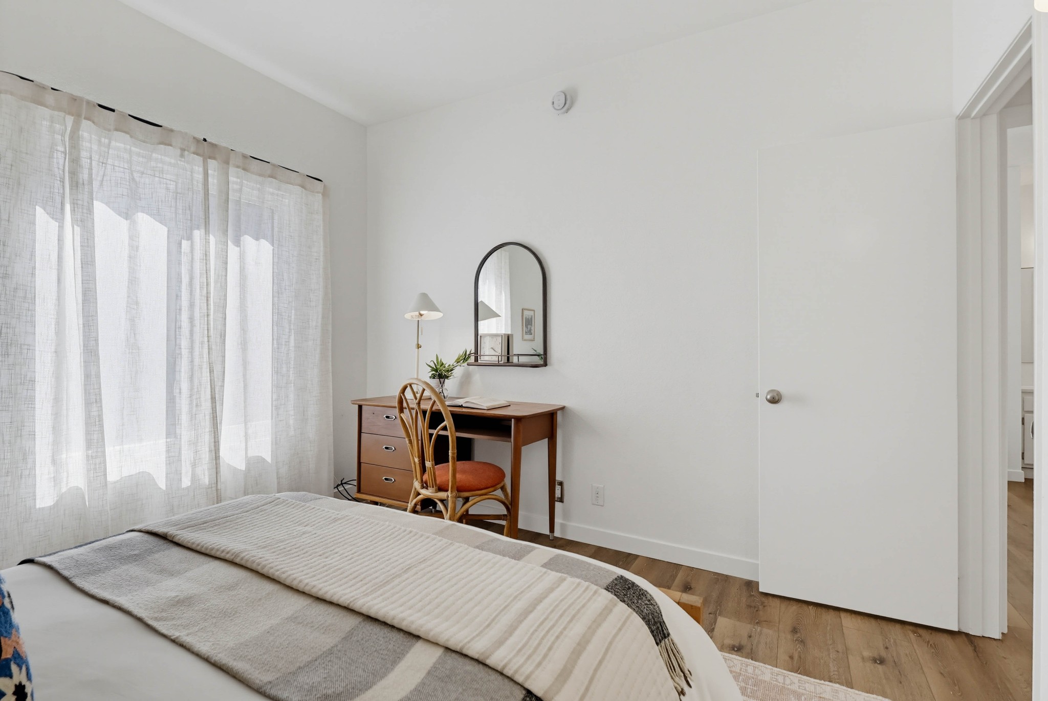 Virtual tour photo 42 of 54 for 11818 Courtleigh Dr Apt 104
