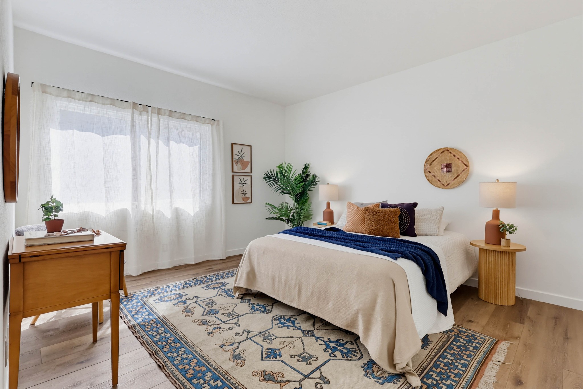 Virtual tour photo 45 of 54 for 11818 Courtleigh Dr Apt 104
