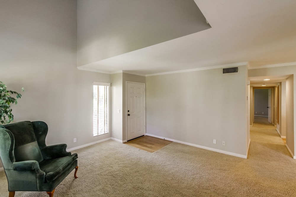 Virtual tour photo 9 of 35 for 11820 Caminito Ronaldo #121