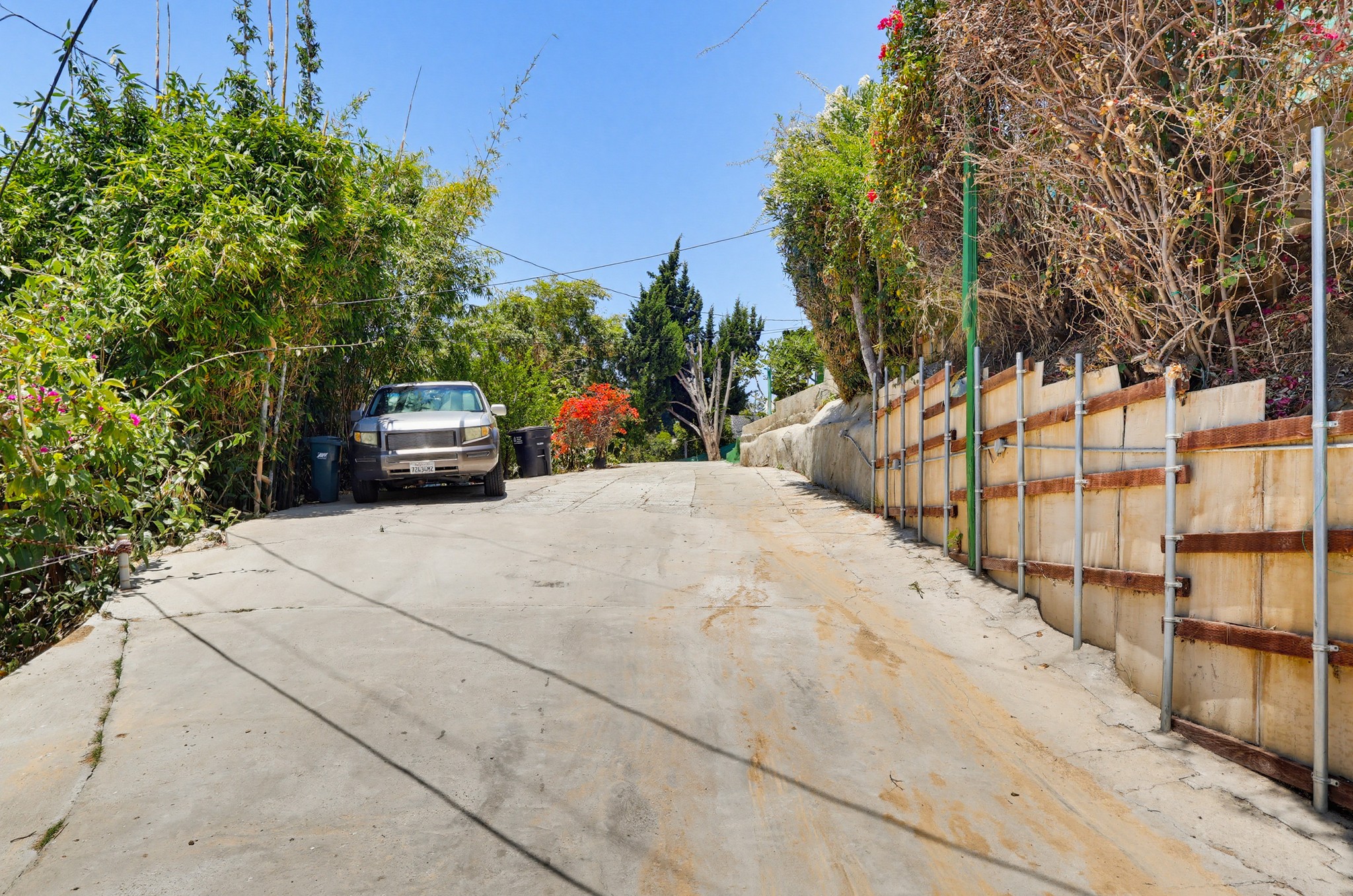 Virtual tour photo 1 of 81 for 1183 N Bonnie Beach Pl