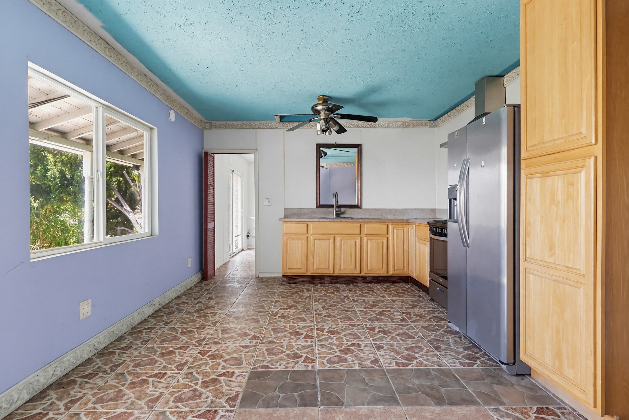 Virtual tour photo 15 of 81 for 1183 N Bonnie Beach Pl