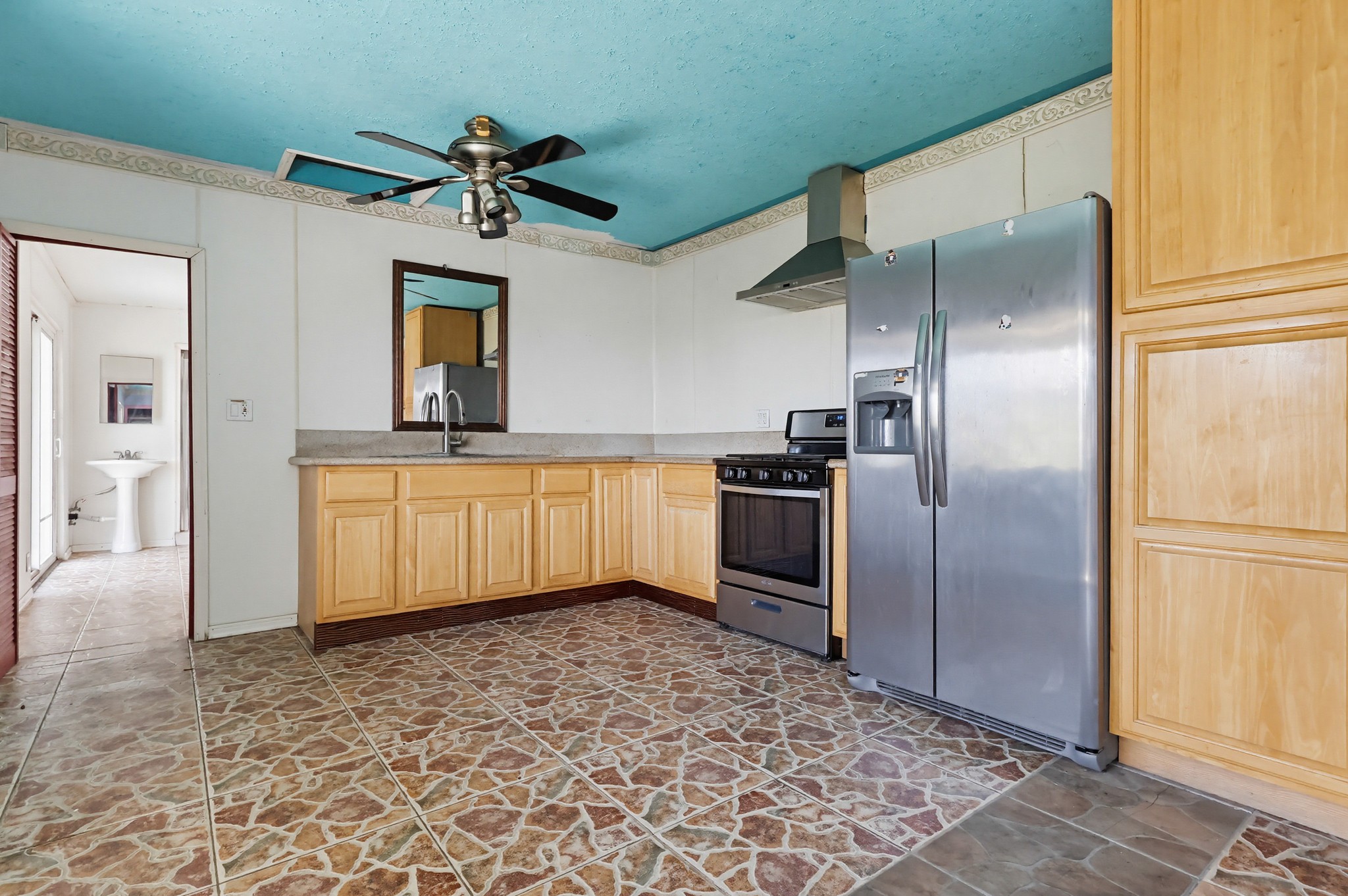 Virtual tour photo 17 of 81 for 1183 N Bonnie Beach Pl