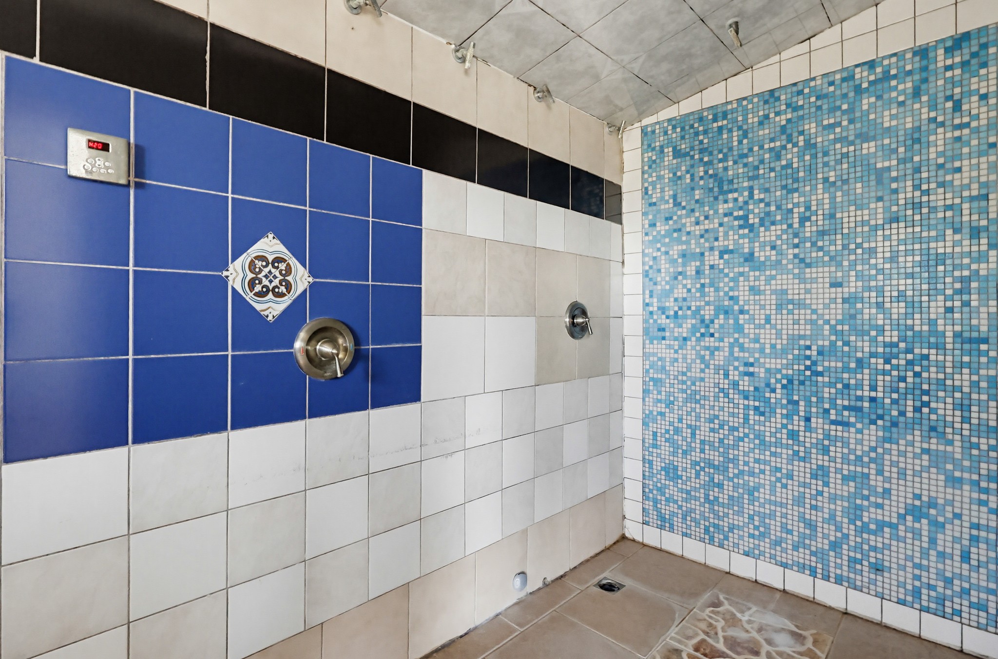Virtual tour photo 24 of 81 for 1183 N Bonnie Beach Pl