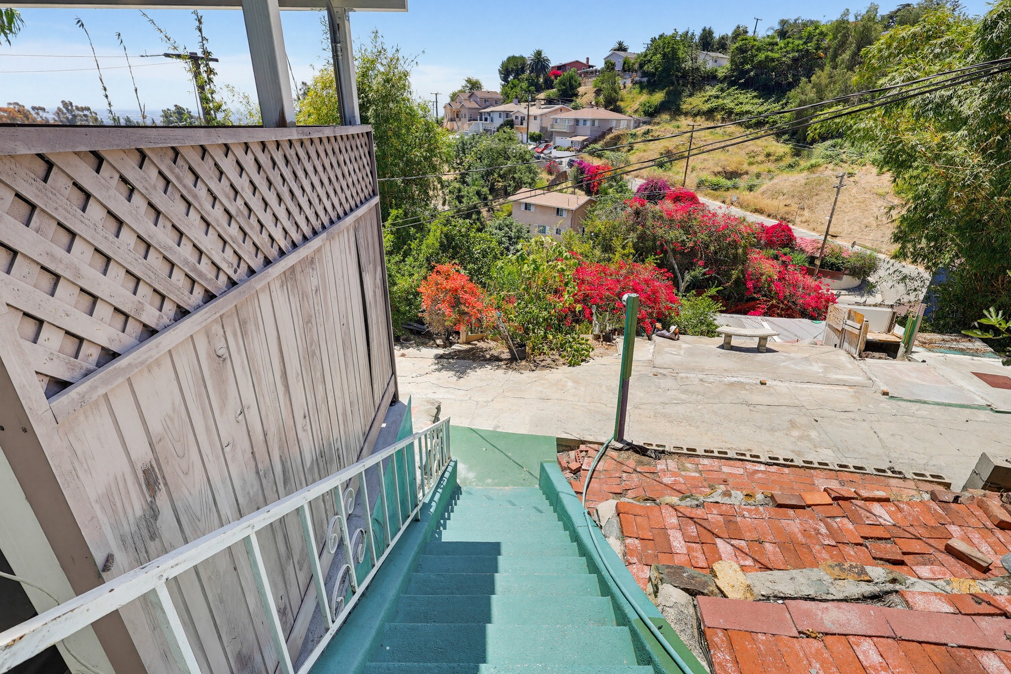 Virtual tour photo 30 of 81 for 1183 N Bonnie Beach Pl