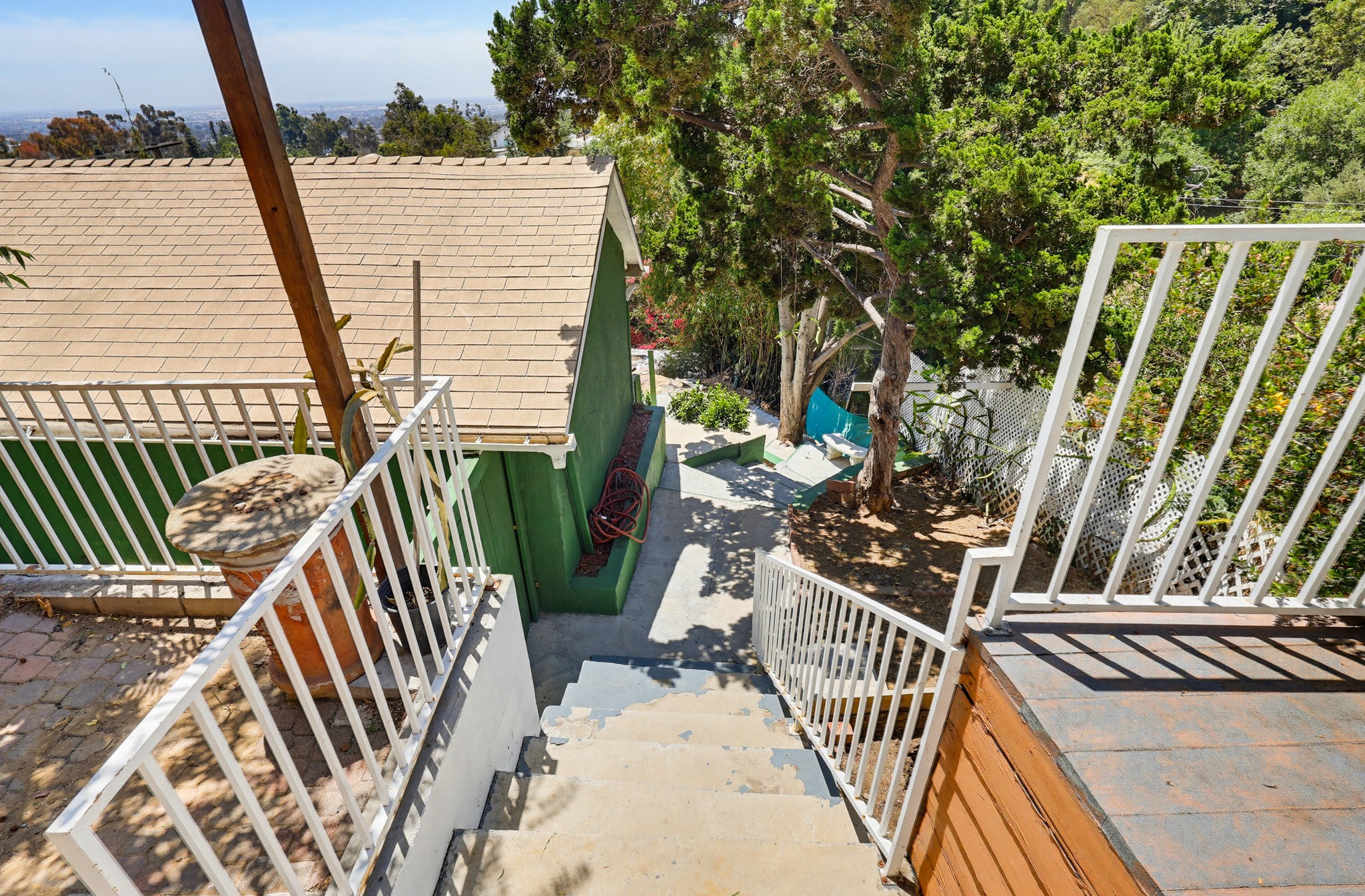 Virtual tour photo 31 of 81 for 1183 N Bonnie Beach Pl