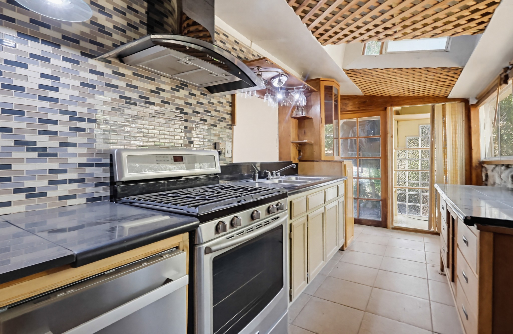 Virtual tour photo 40 of 81 for 1183 N Bonnie Beach Pl