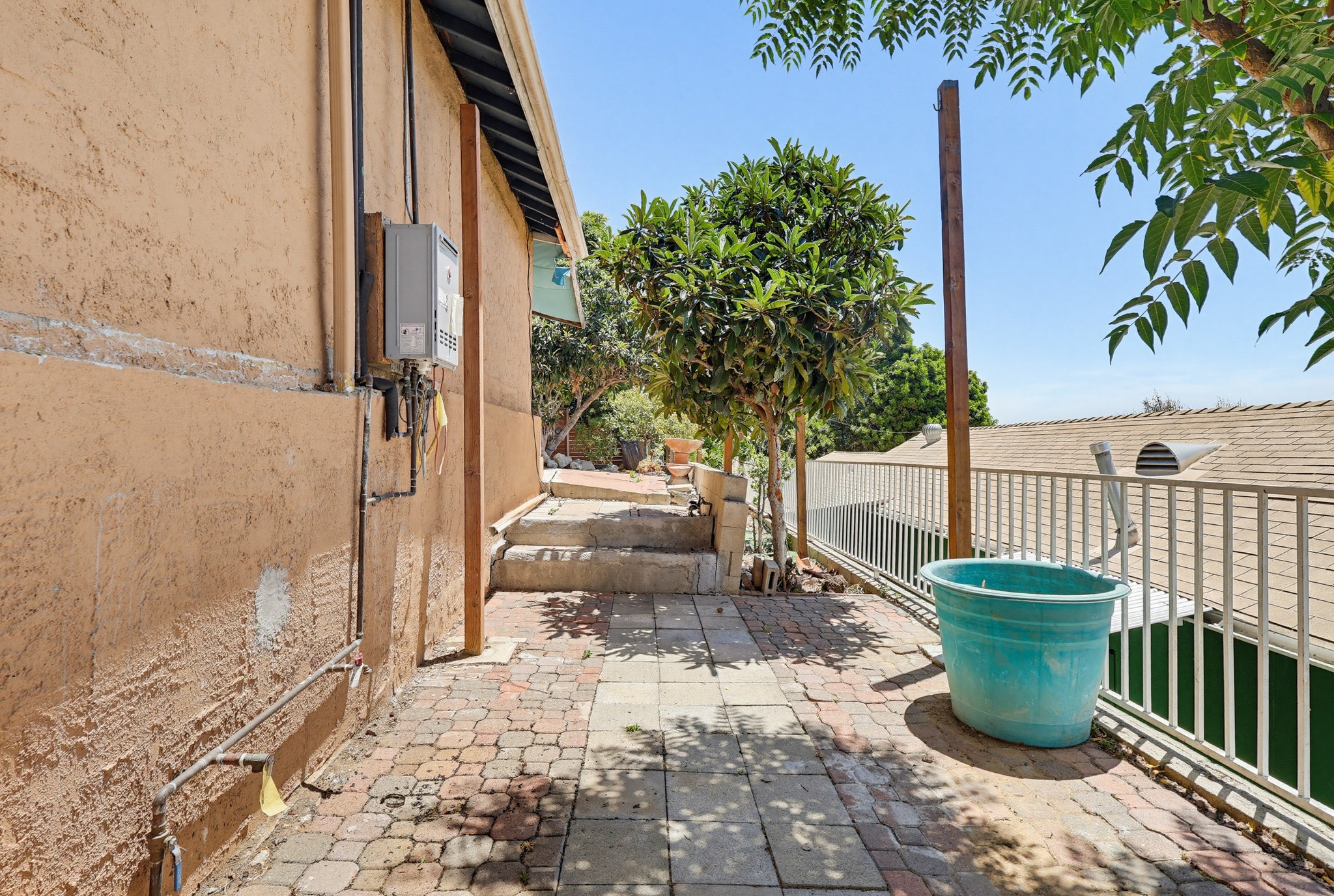 Virtual tour photo 47 of 81 for 1183 N Bonnie Beach Pl