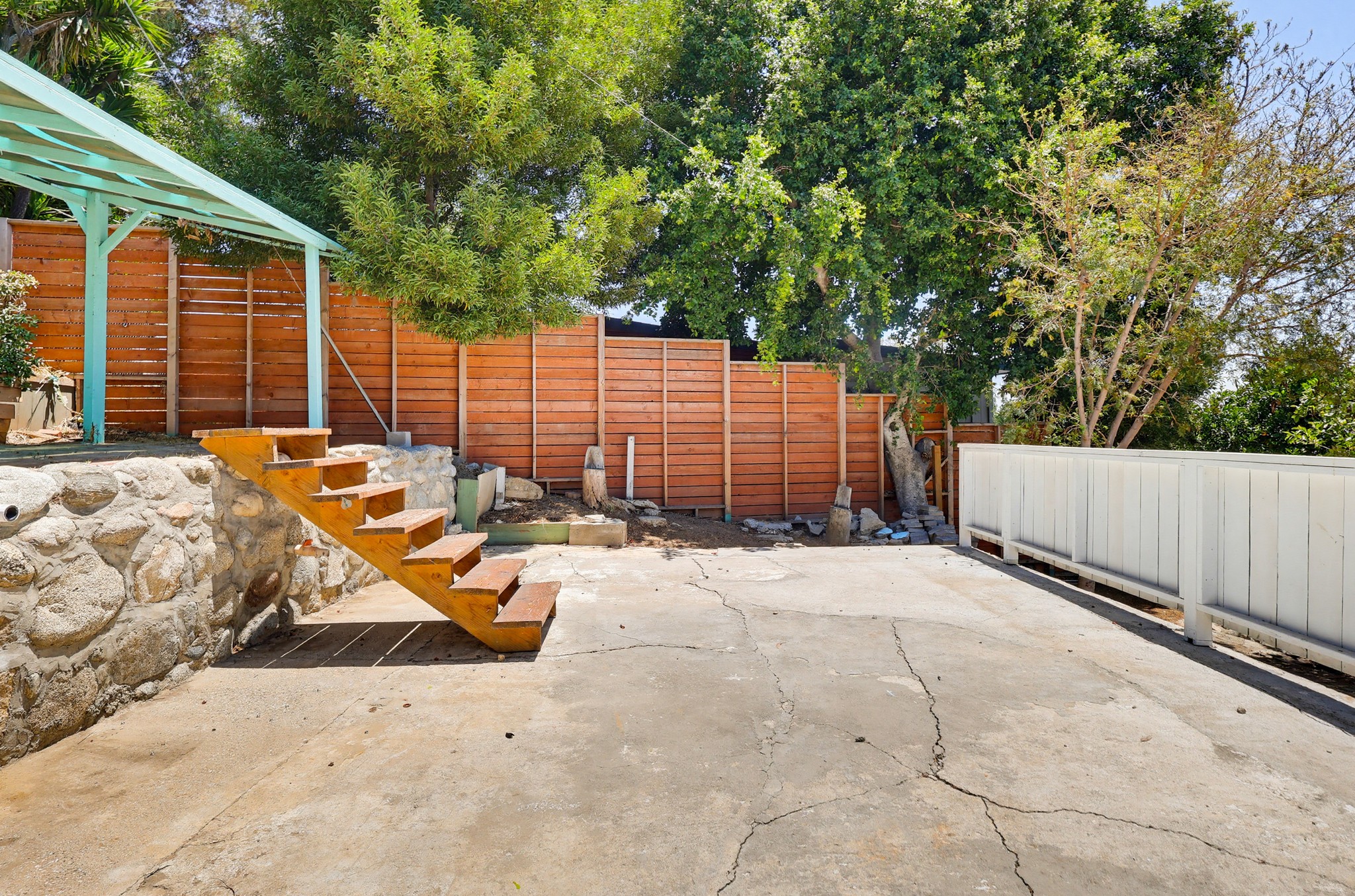 Virtual tour photo 52 of 81 for 1183 N Bonnie Beach Pl