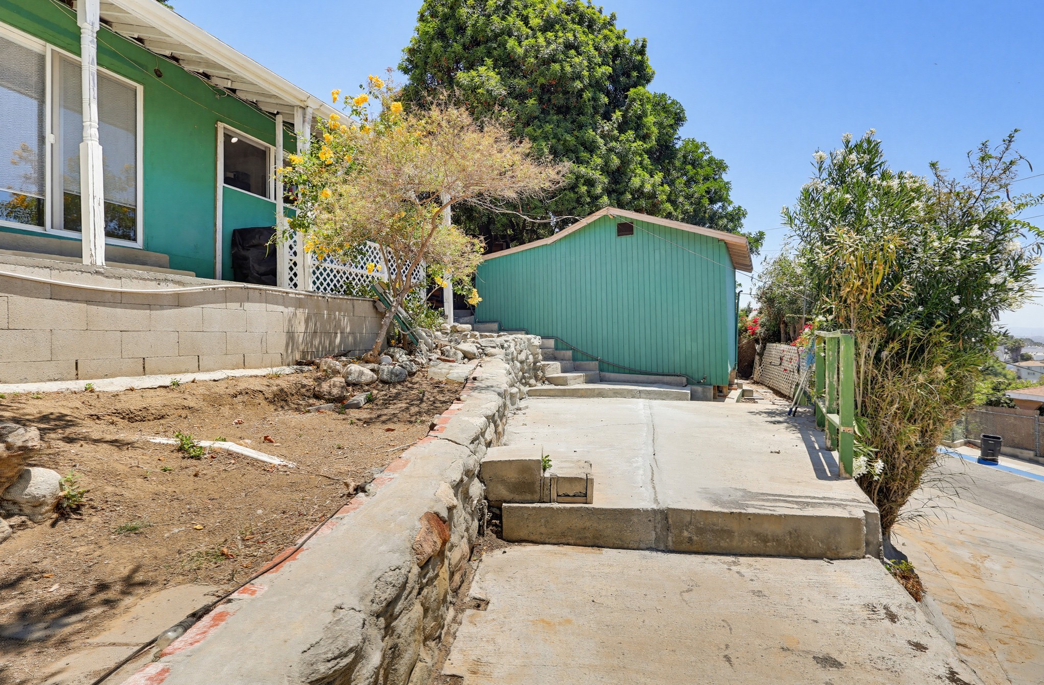 Virtual tour photo 61 of 81 for 1183 N Bonnie Beach Pl