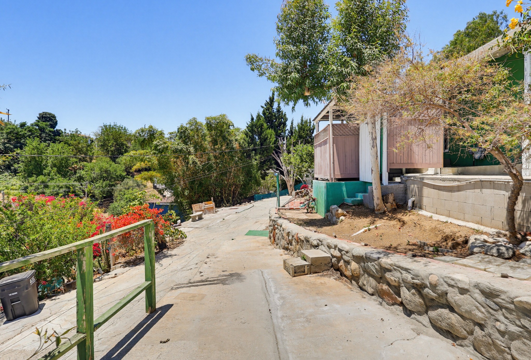 Virtual tour photo 63 of 81 for 1183 N Bonnie Beach Pl
