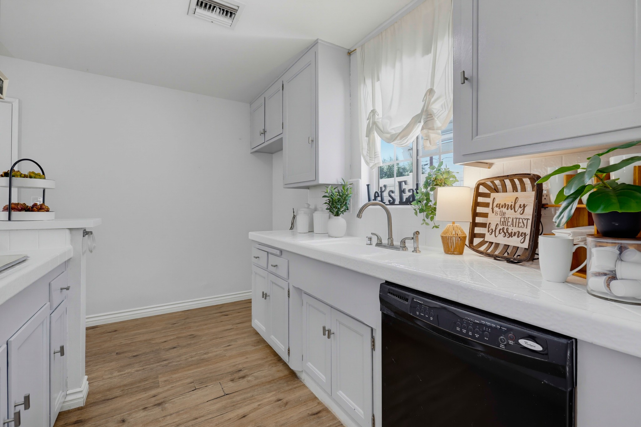 Virtual tour photo 25 of 56 for 11841 Garnet Cir