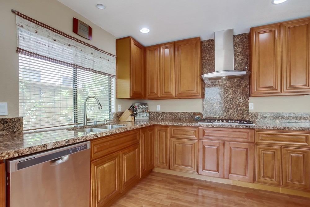 Virtual tour photo 27 of 42 for 11865 Springside Rd