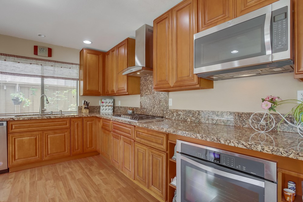 Virtual tour photo 28 of 42 for 11865 Springside Rd