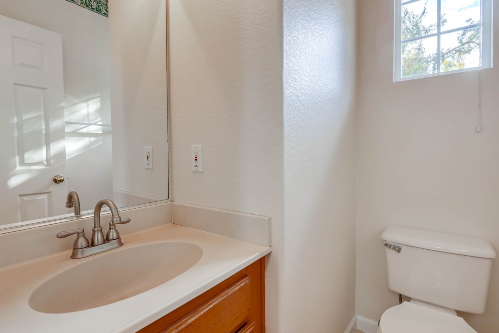 Virtual tour photo 16 of 39 for 11866 Cypress Canyon Rd UNIT 1