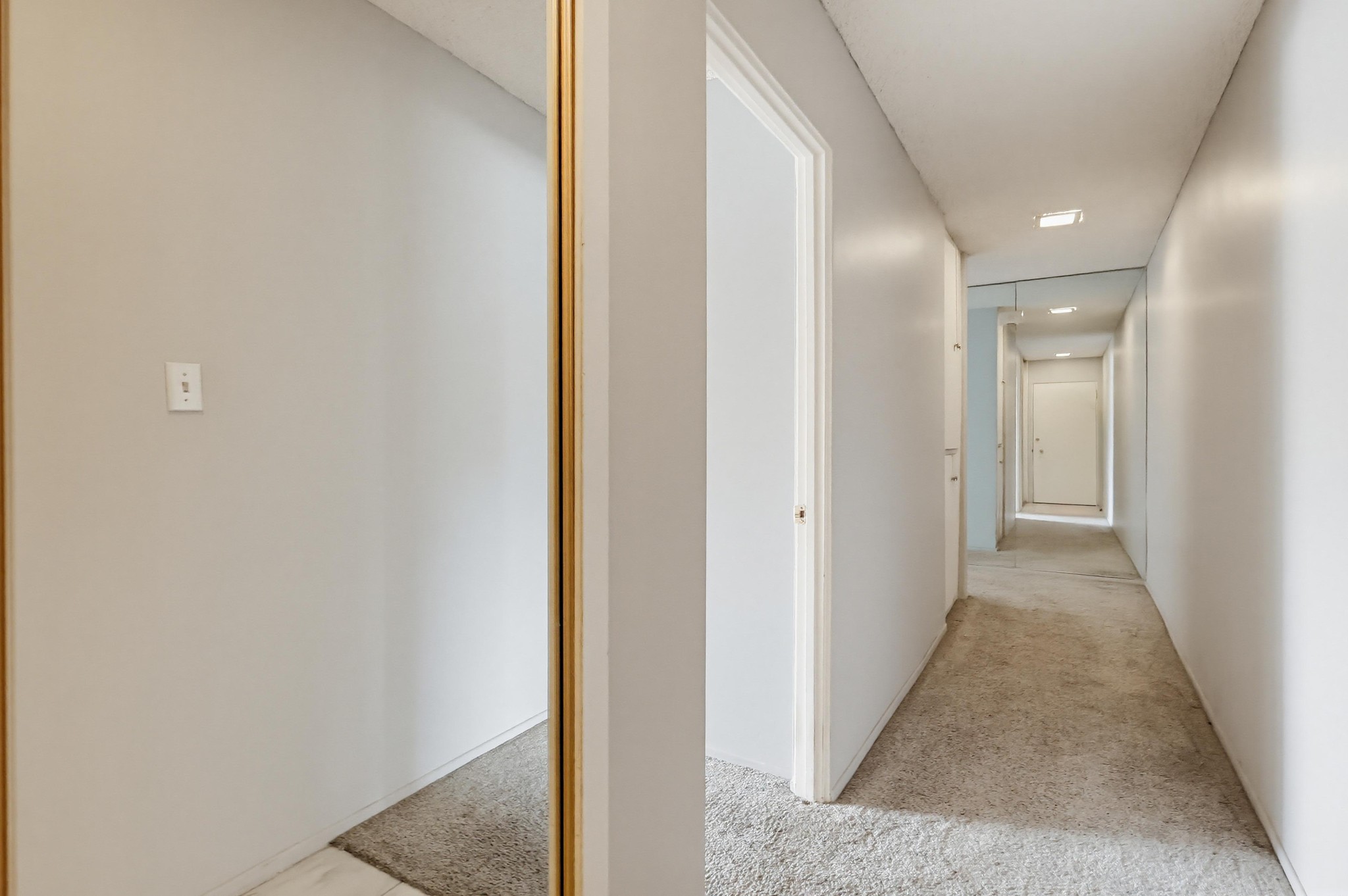 Virtual tour photo 18 of 51 for 1187 E 3rd St