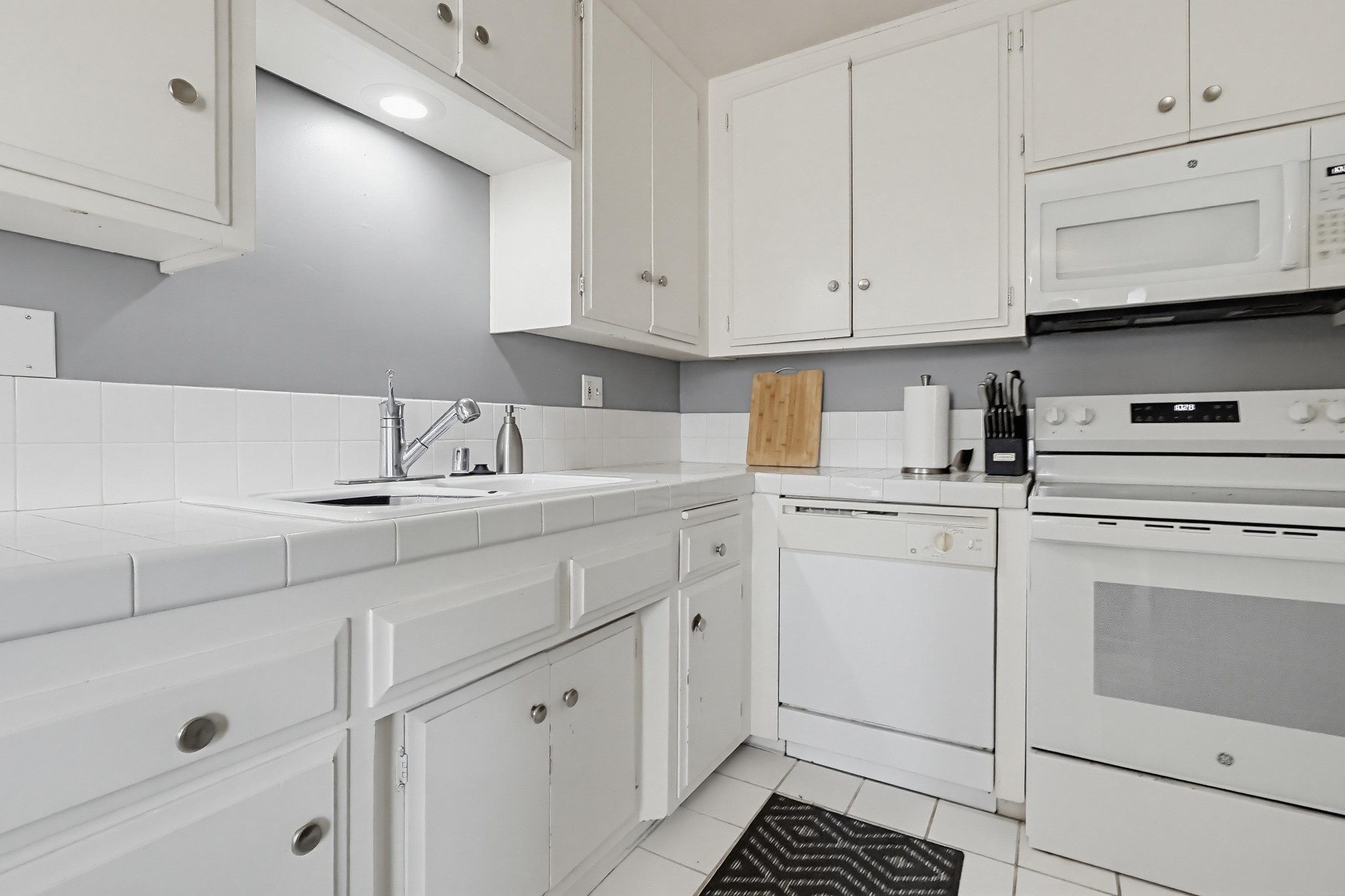 Virtual tour photo 30 of 51 for 1187 E 3rd St