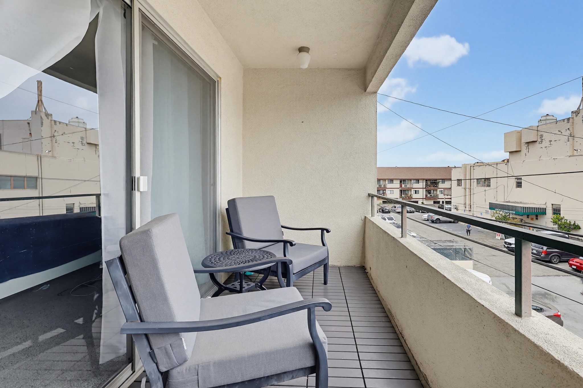 Virtual tour photo 32 of 51 for 1187 E 3rd St