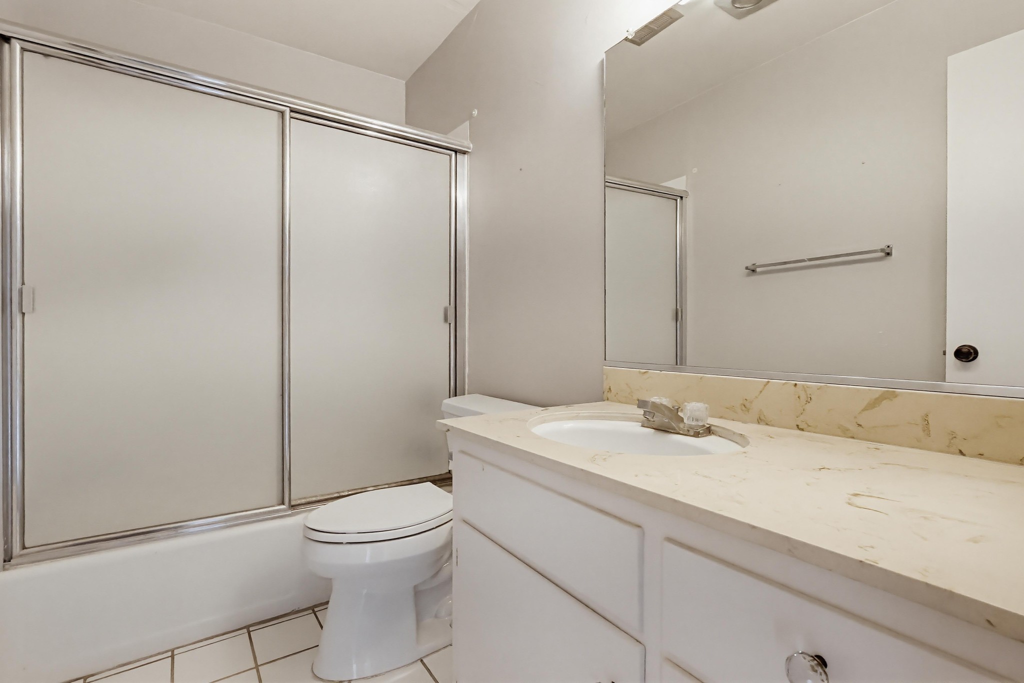 Virtual tour photo 40 of 51 for 1187 E 3rd St