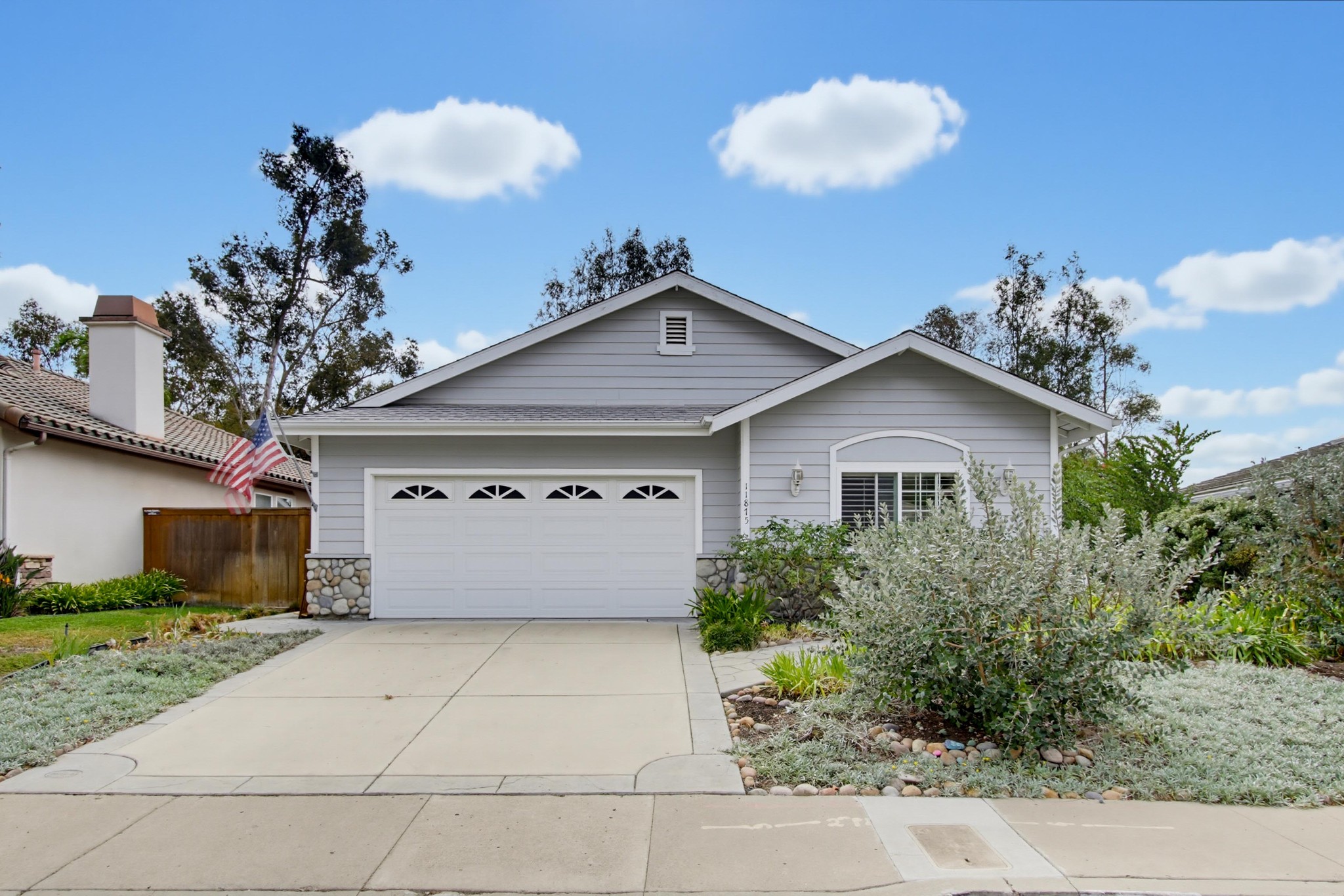 Virtual tour photo 3 of 47 for 11875 Handrich Dr