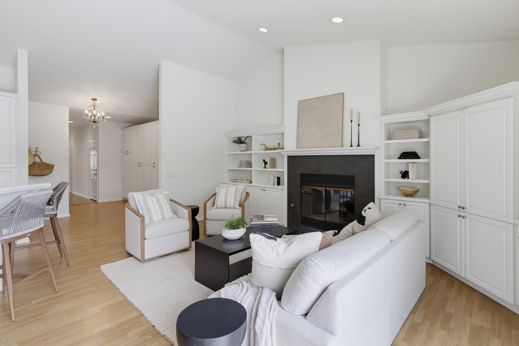 Virtual tour photo 10 of 47 for 11875 Handrich Dr