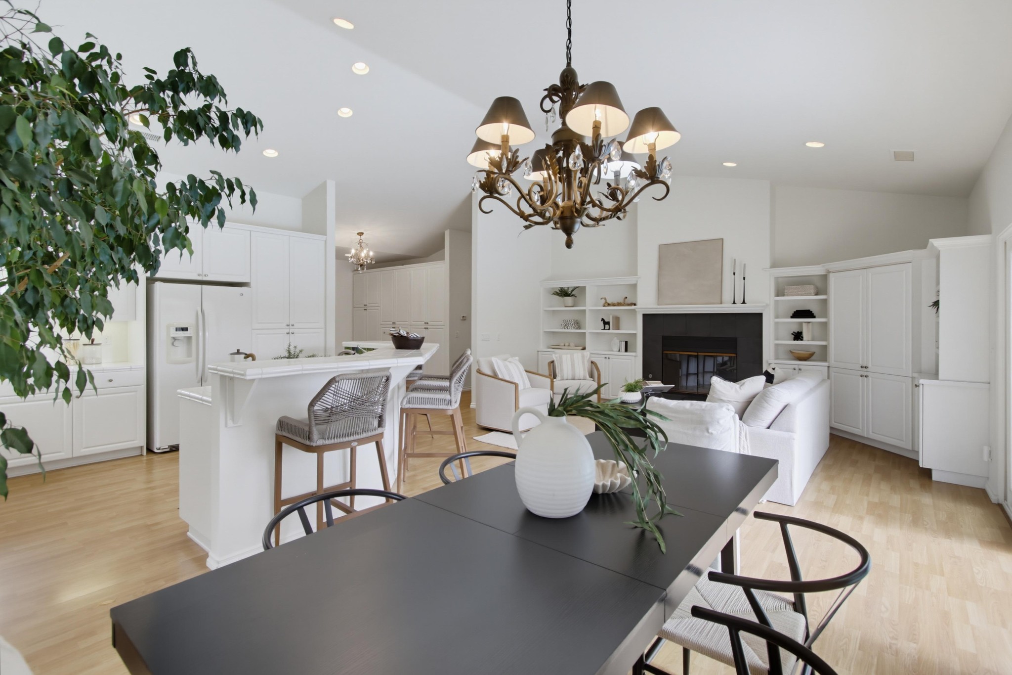 Virtual tour photo 15 of 47 for 11875 Handrich Dr