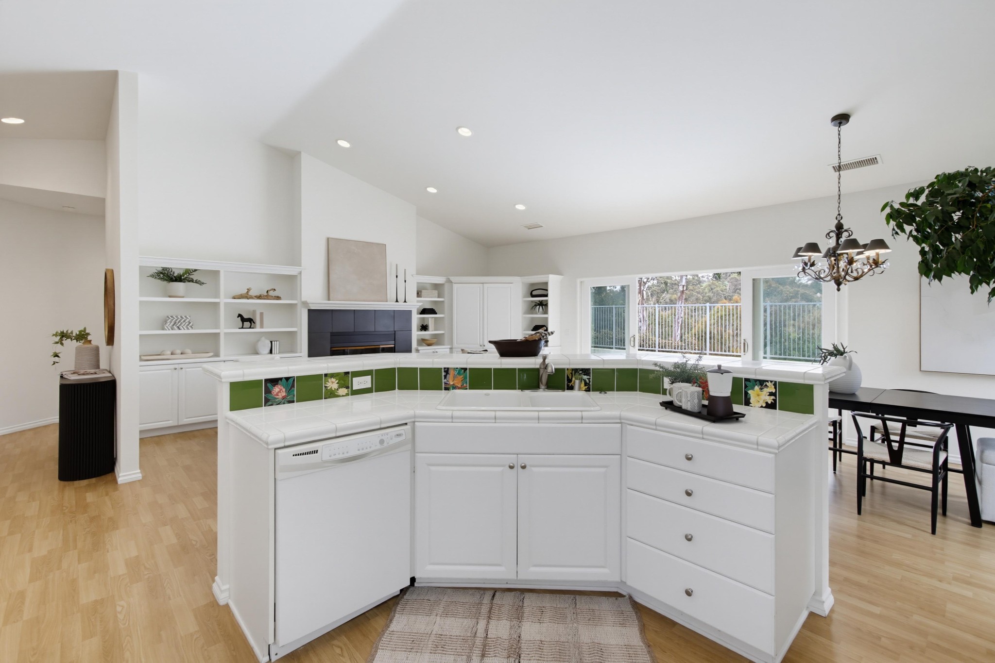 Virtual tour photo 18 of 47 for 11875 Handrich Dr