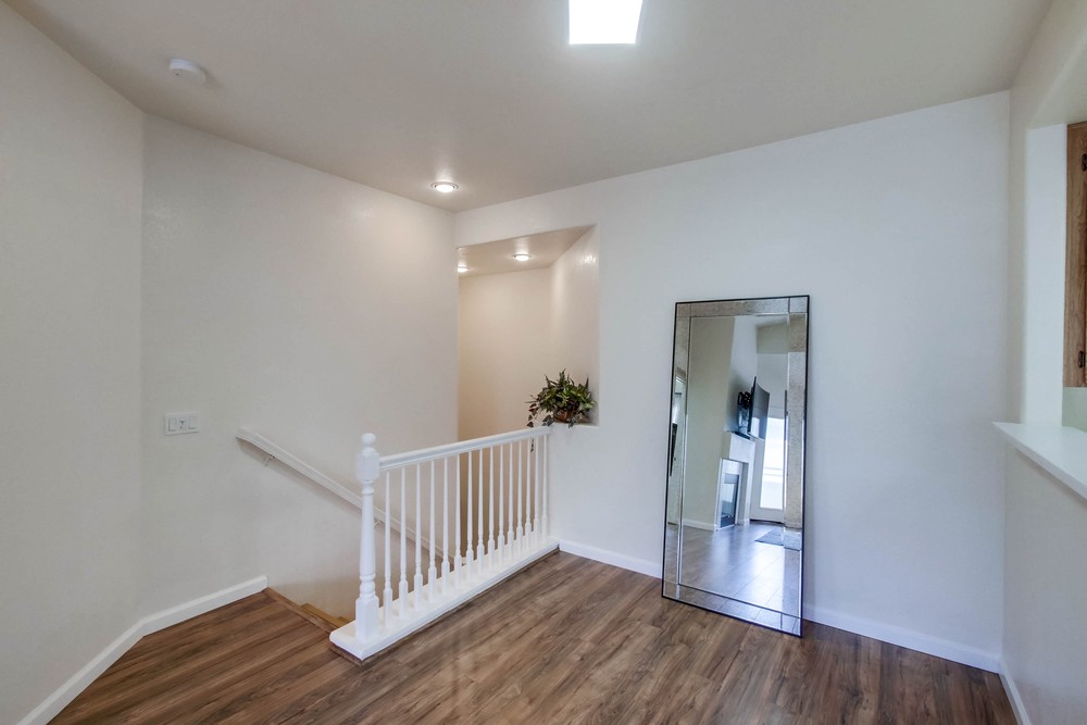 Virtual tour photo 9 of 31 for 11895 Spruce Run Dr