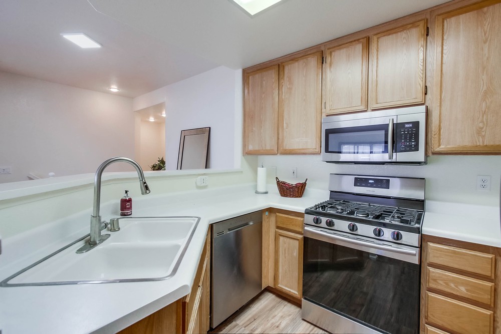 Virtual tour photo 12 of 31 for 11895 Spruce Run Dr