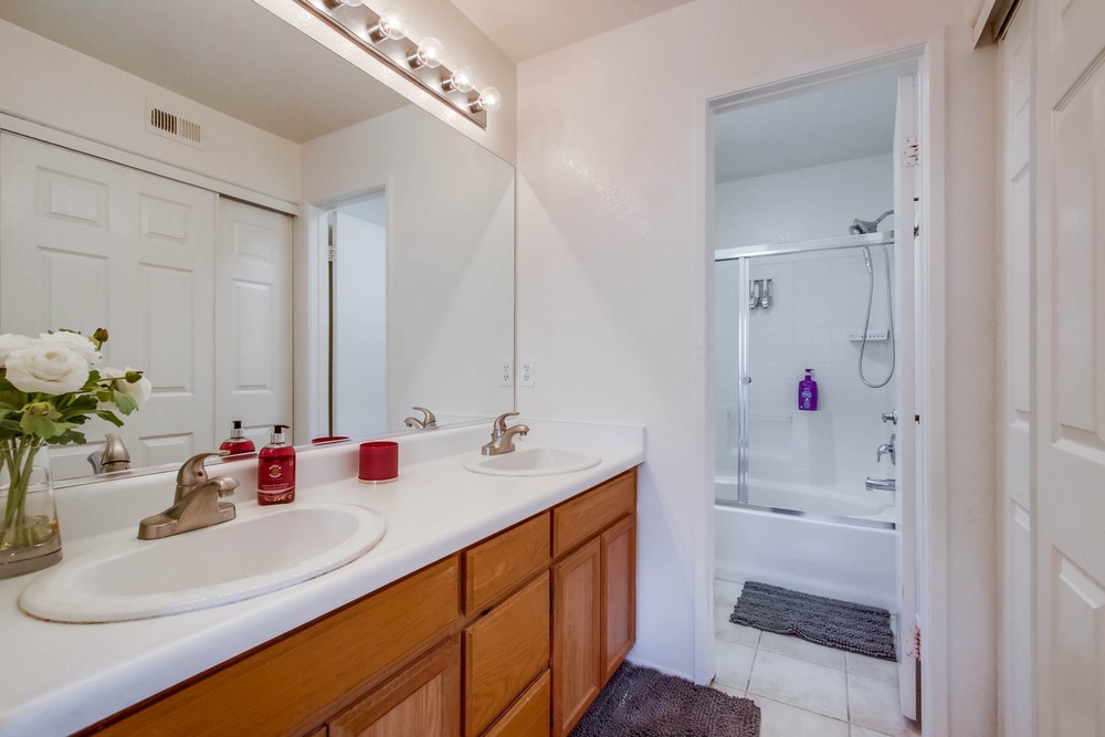 Virtual tour photo 18 of 31 for 11895 Spruce Run Dr