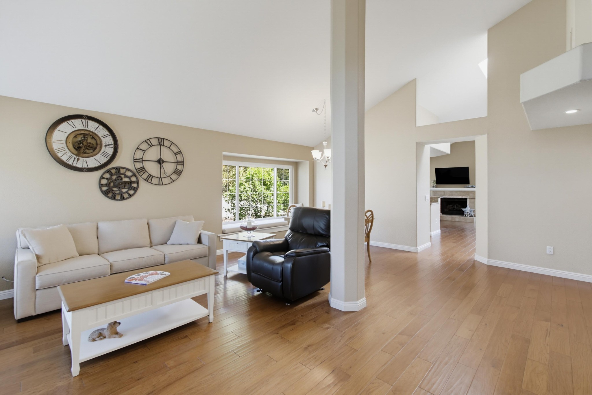 Virtual tour photo 8 of 90 for 11907 Calle Deposito