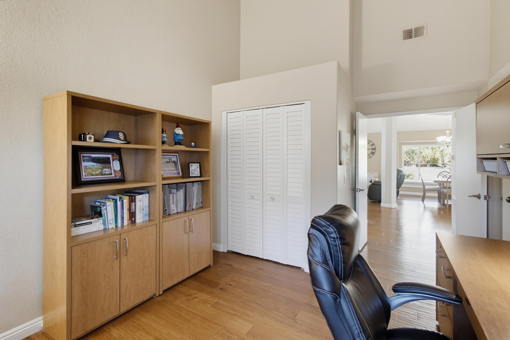 Virtual tour photo 32 of 90 for 11907 Calle Deposito
