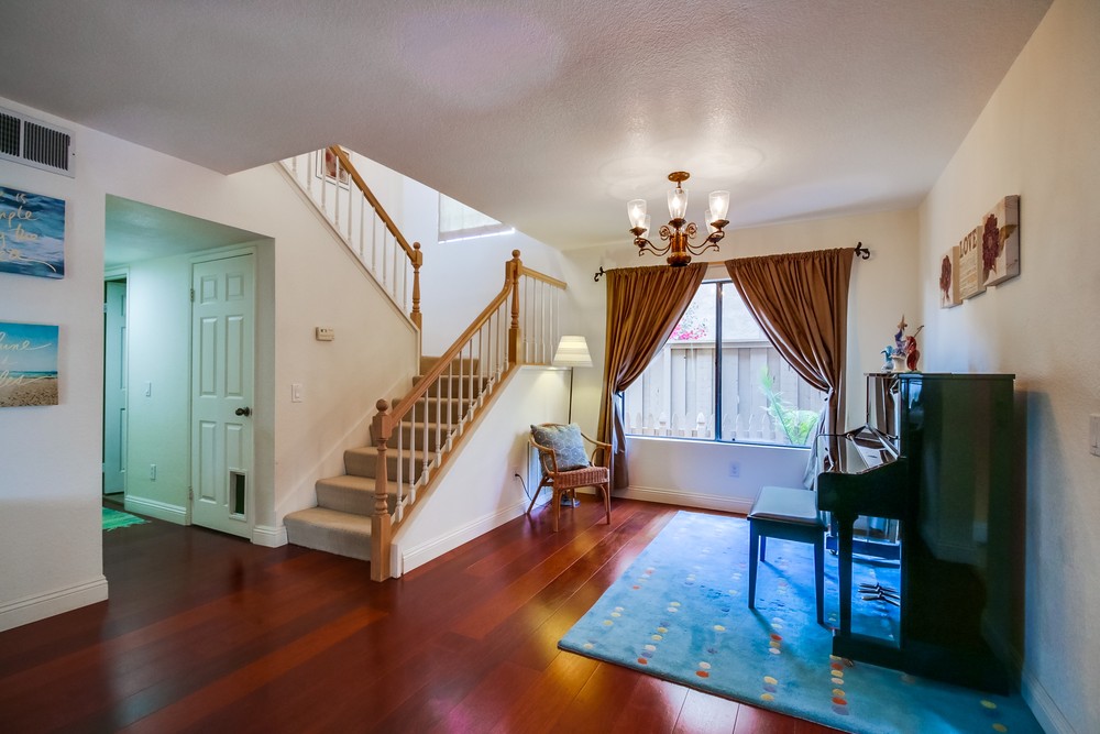 Virtual tour photo 13 of 54 for 11910 Springside Rd