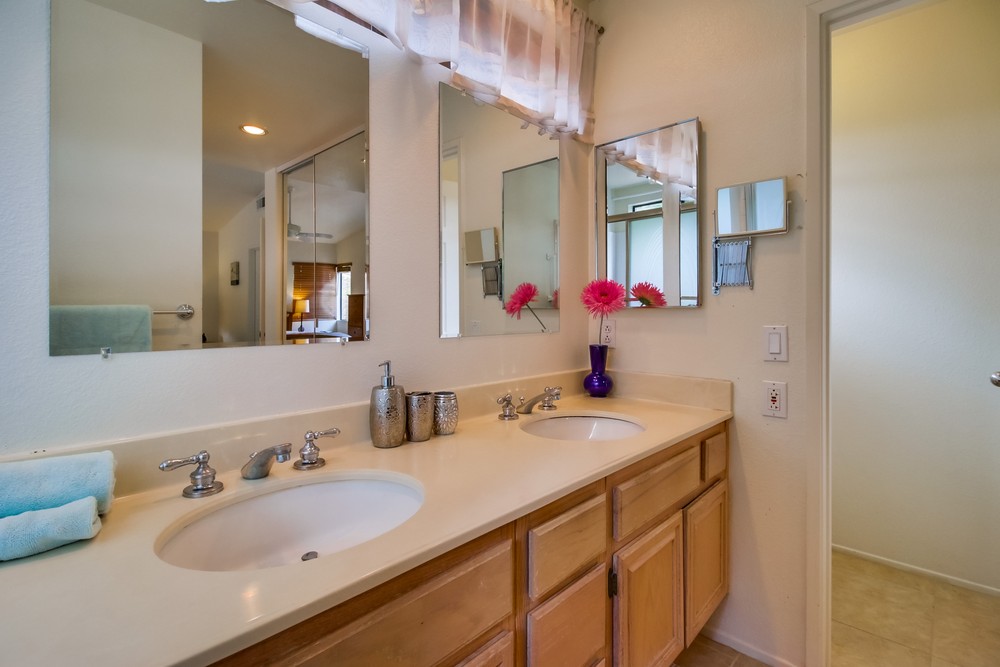 Virtual tour photo 36 of 54 for 11910 Springside Rd