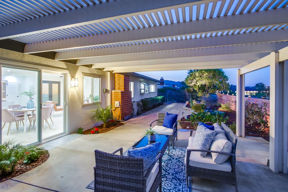Virtual tour photo 8 of 76 for 11914 Lomica Dr