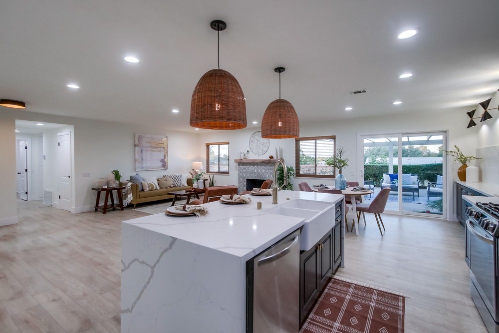 Virtual tour photo 24 of 76 for 11914 Lomica Dr