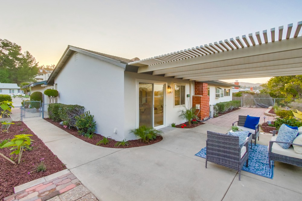 Virtual tour photo 67 of 76 for 11914 Lomica Dr