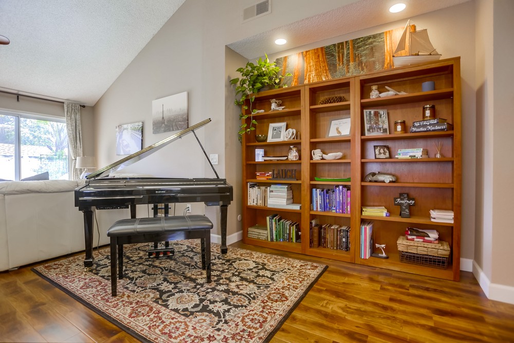 Virtual tour photo 18 of 44 for 11914 St Pierre Way