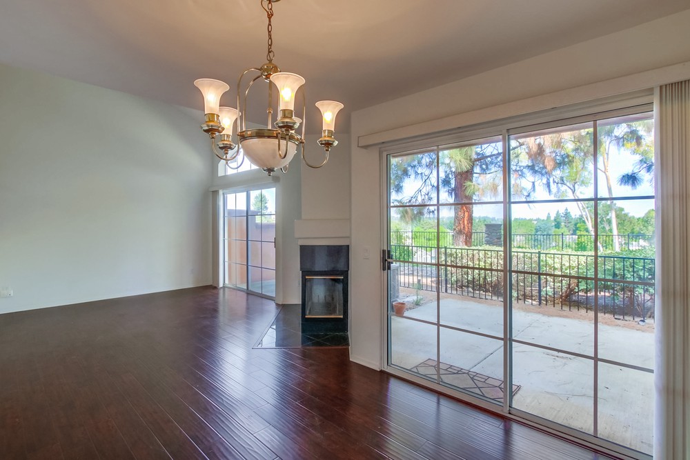 Virtual tour photo 9 of 50 for 11916 Tivoli Park Row UNIT 8