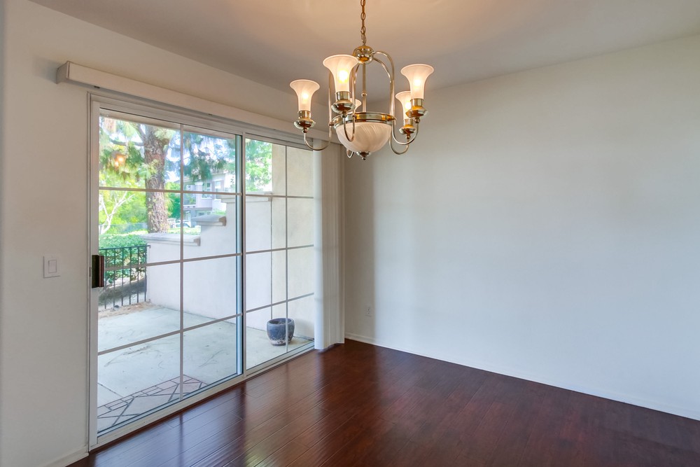 Virtual tour photo 10 of 50 for 11916 Tivoli Park Row UNIT 8