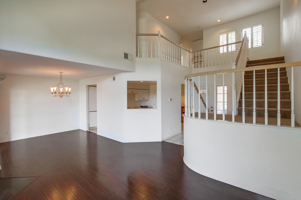 Virtual tour photo 11 of 50 for 11916 Tivoli Park Row UNIT 8