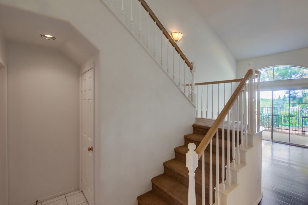 Virtual tour photo 19 of 50 for 11916 Tivoli Park Row UNIT 8