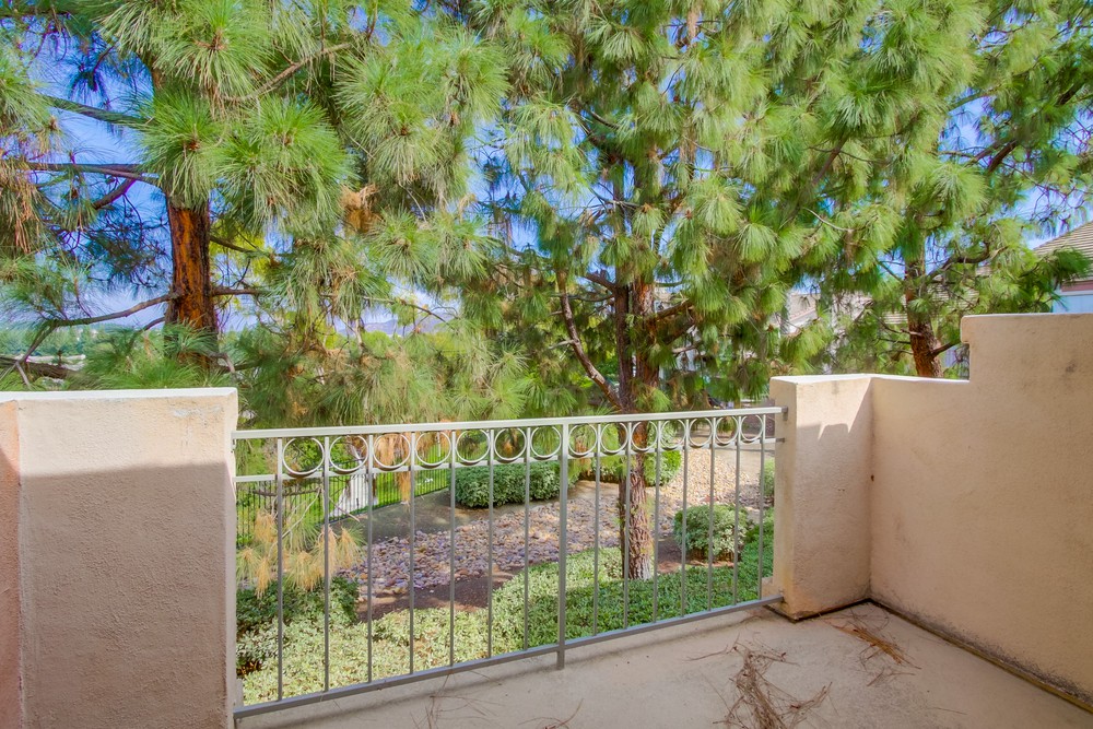Virtual tour photo 33 of 50 for 11916 Tivoli Park Row UNIT 8