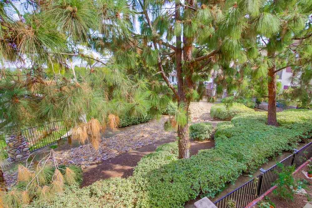 Virtual tour photo 34 of 50 for 11916 Tivoli Park Row UNIT 8