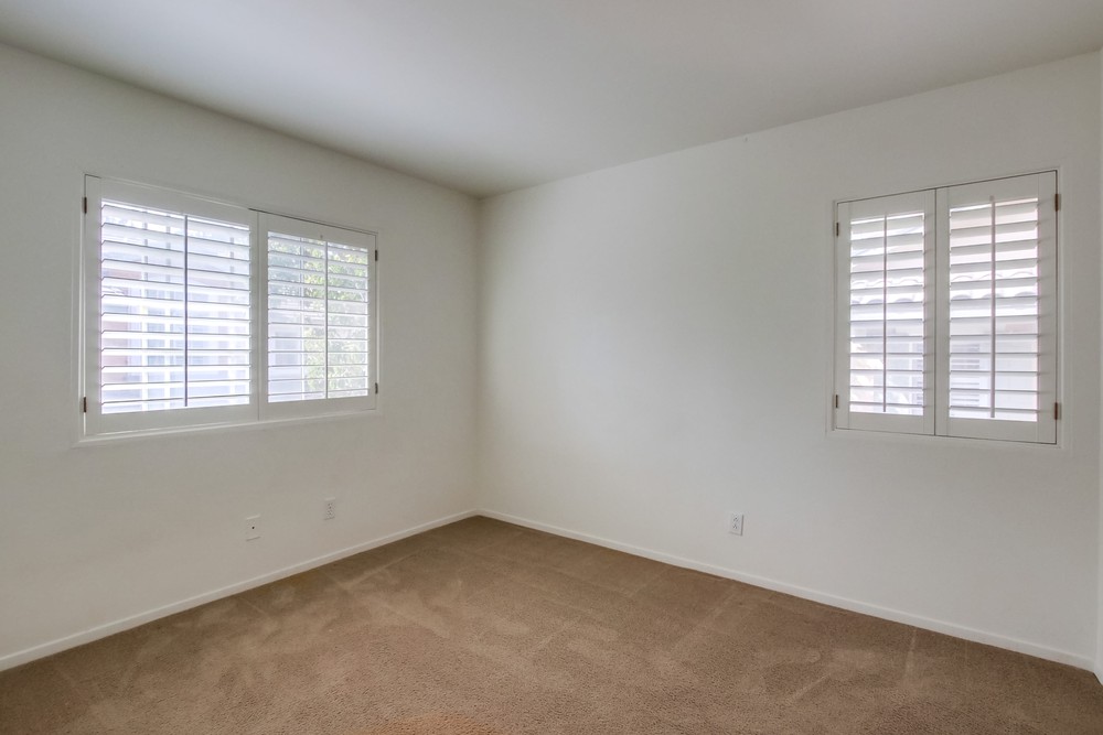 Virtual tour photo 36 of 50 for 11916 Tivoli Park Row UNIT 8