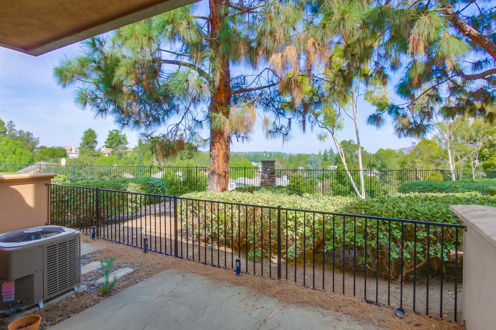 Virtual tour photo 46 of 50 for 11916 Tivoli Park Row UNIT 8