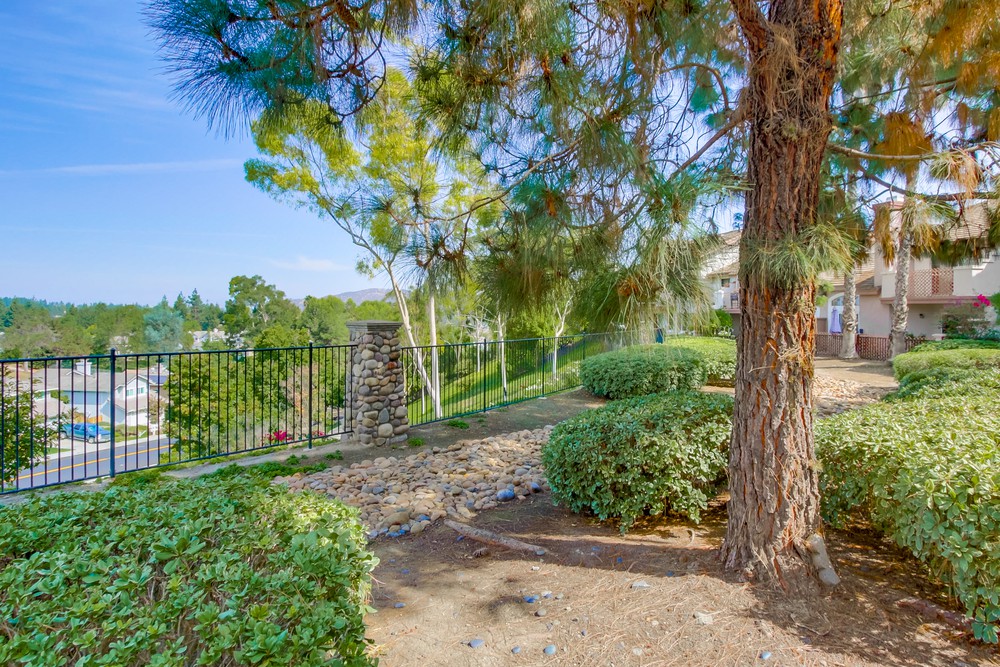 Virtual tour photo 50 of 50 for 11916 Tivoli Park Row UNIT 8