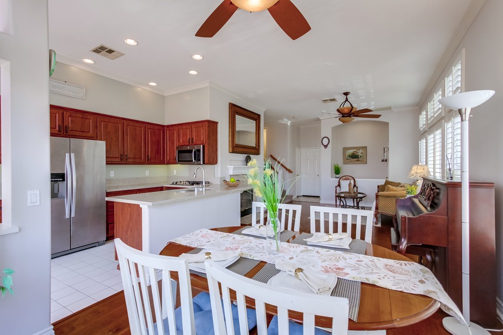 Virtual tour photo 14 of 47 for 11924 Cypress Canyon Rd UNIT 3