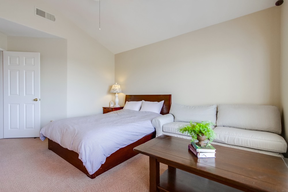 Virtual tour photo 29 of 47 for 11924 Cypress Canyon Rd UNIT 3