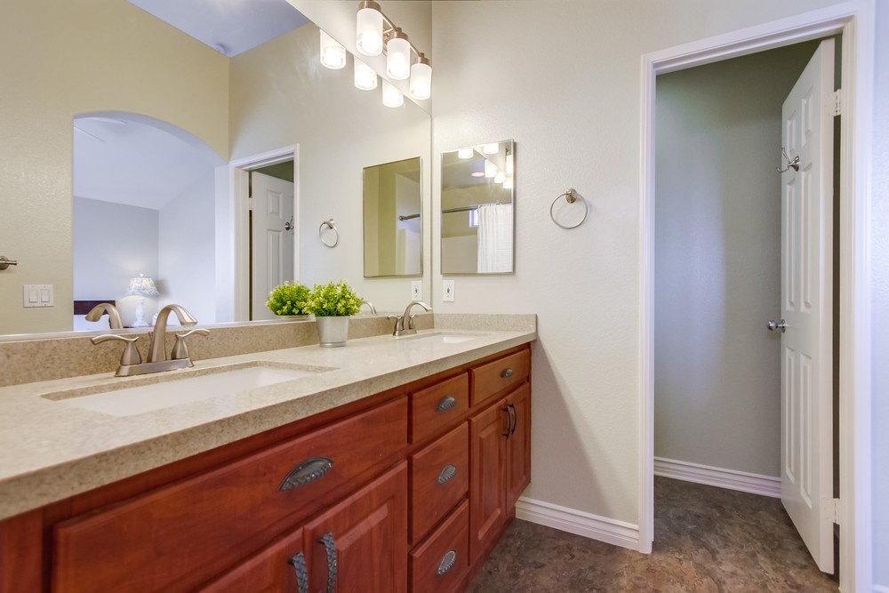 Virtual tour photo 32 of 47 for 11924 Cypress Canyon Rd UNIT 3